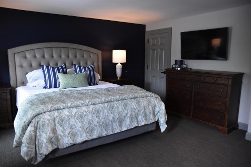 Farmer's Creekside Tavern & Inn image 18